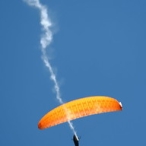 Lloyd Pennicuik ash scattering over Flaxton launch • <a style="font-size:0.8em;" href="http://www.flickr.com/photos/49385936@N04/11886062856/" target="_blank">View on Flickr</a>